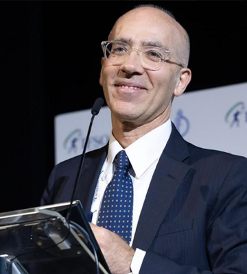 Dr. Maurizio De Luca